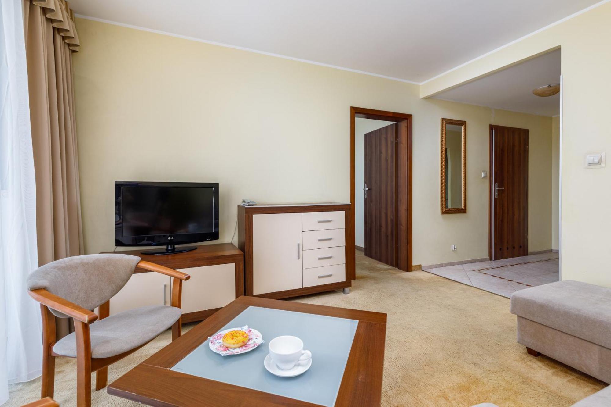 River View Nad Parseta & Balcony By Renters Apartment